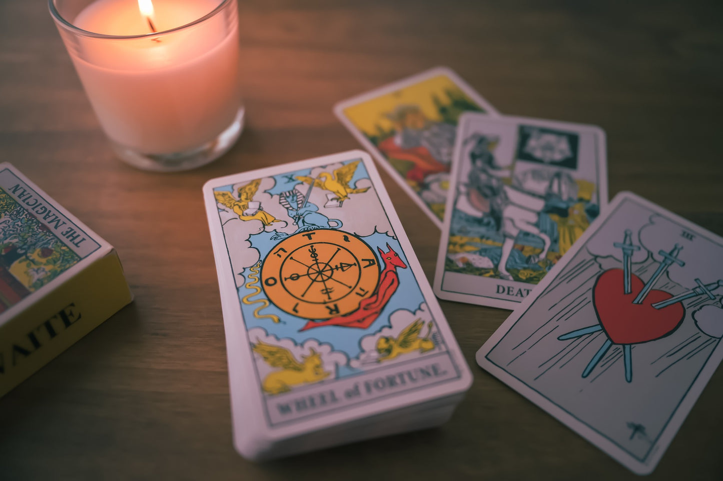 Neviah: A Custom Tarot Reading