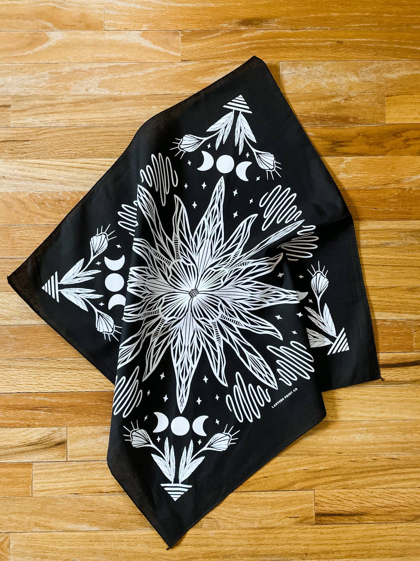 Cosmic Bloom Bandana - Black and White