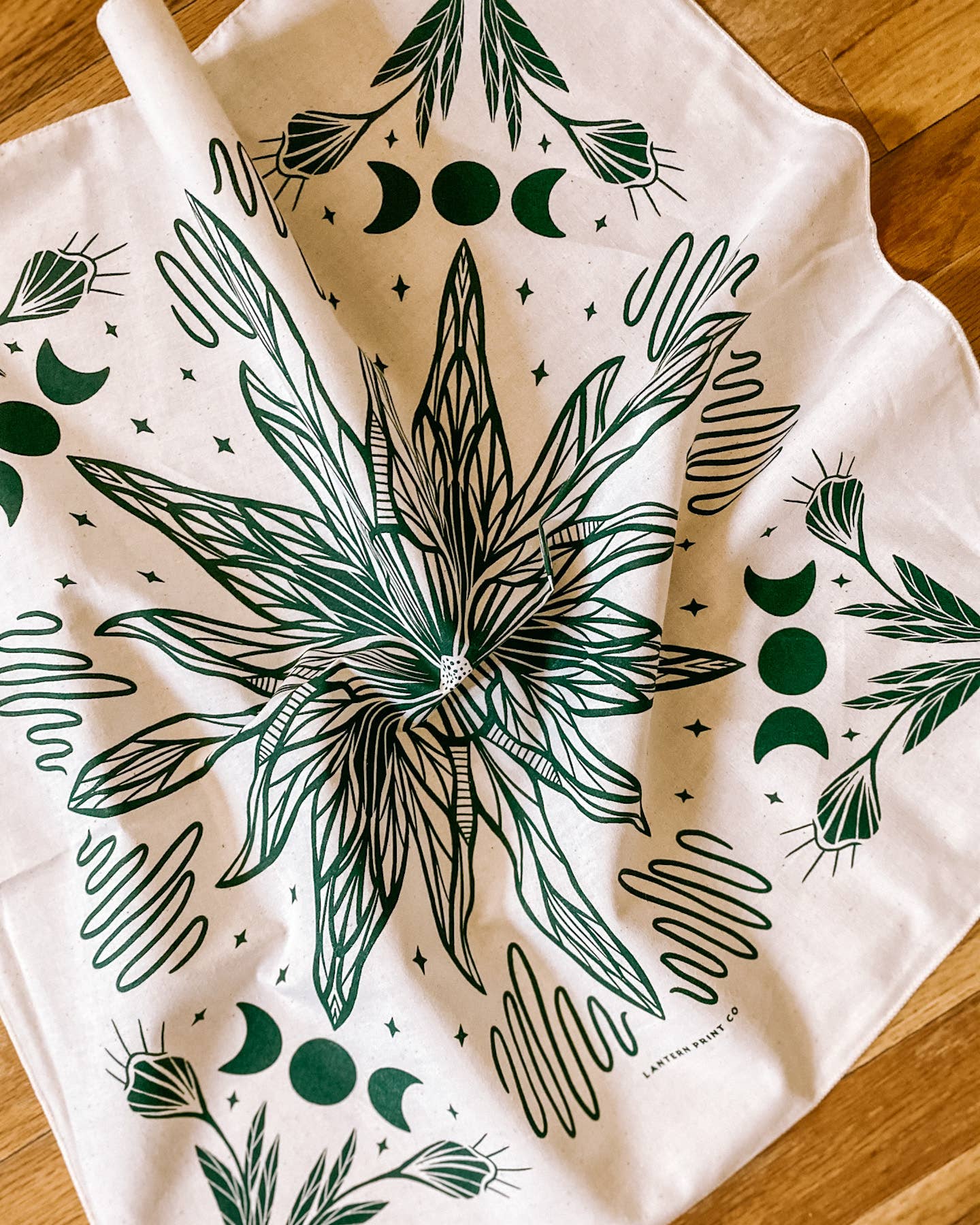 Cosmic Bloom Bandana - White and Emerald Green